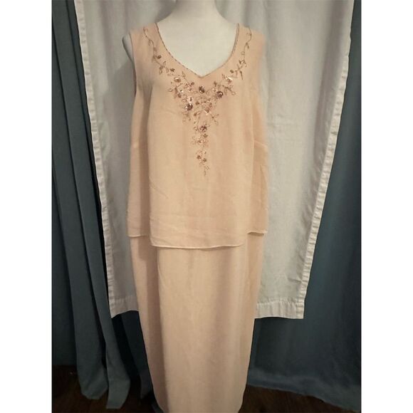 R & M Richards Plus 16W Pink Beaded Dress Set Formal Occasion - Picture 1 of 9